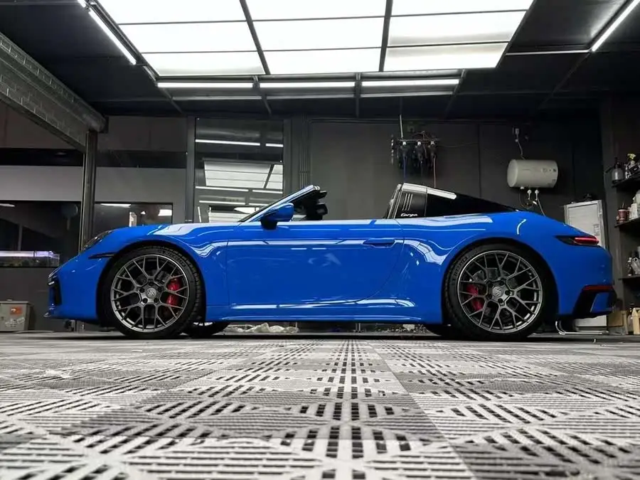 بورش 911 طراز 2023 تارغا 4S 3.0T