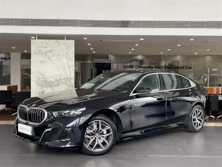 BMW i5 2024 eDrive 35L Luxury M Sport Package