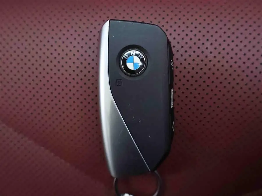 BMW X5 2023 xDrive 30Li Luxury M Sport Night Package