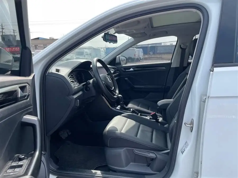 2021 T-ROC 280 TSI DSG 2WD Comfort Intelligent Connectivity Edition