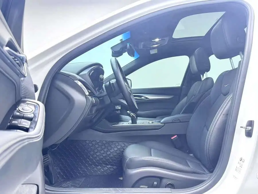 Cadillac CT5 2021 28T Sport