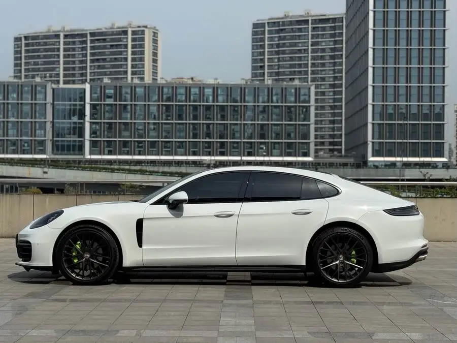 2022 Porsche Panamera 2.9T