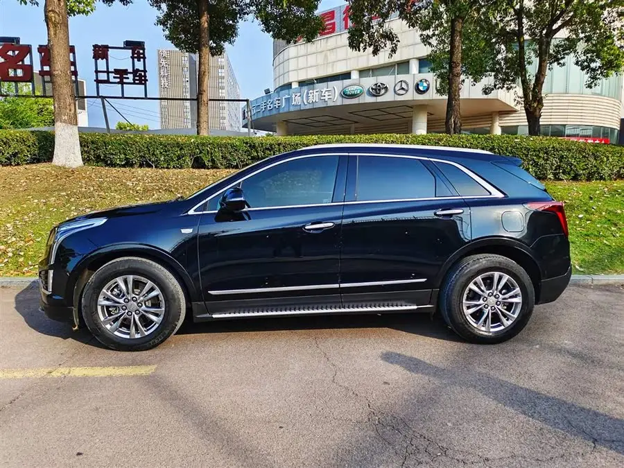 كاديلاك XT5 2020 طراز تجديد 28T فاخر