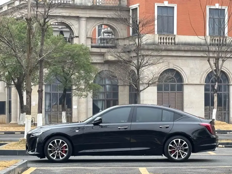 Cadillac CT5 2022 28T Premium