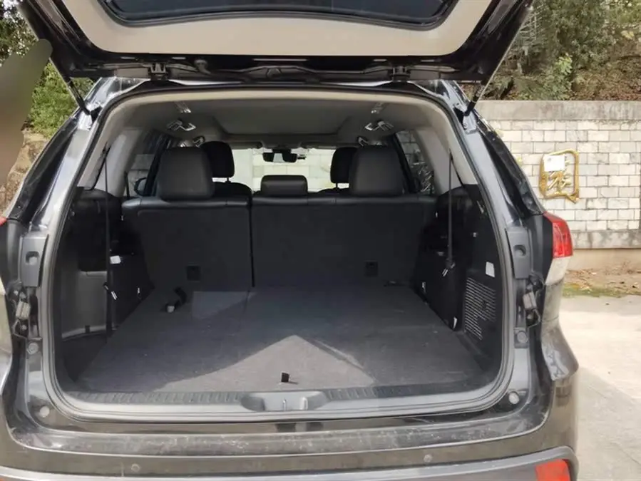 هايلاندر 2021 2.0T الدفع الرباعي الفاخر 7 مقاعد