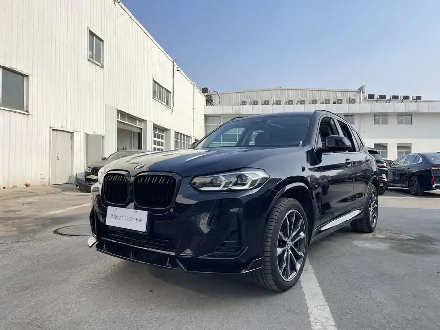 BMW X3 2023 xDrive30i Leading Model M Shadow Package