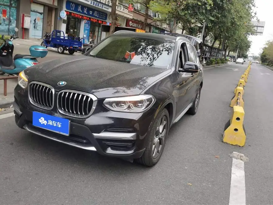 BMW X3 2021 xDrive28i Luxury Package