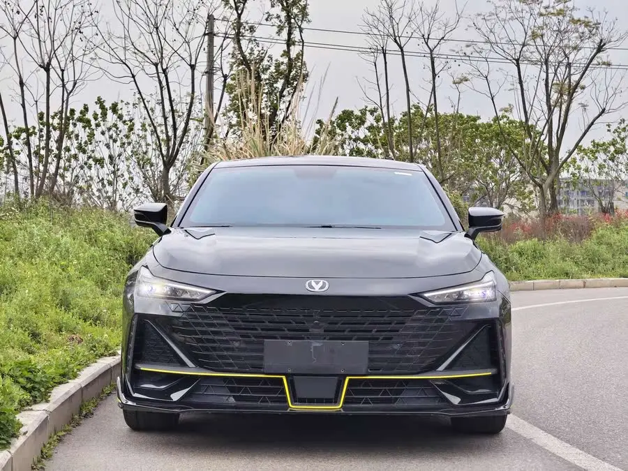 Changan UNI-V 2022 1.5T Sport Edition