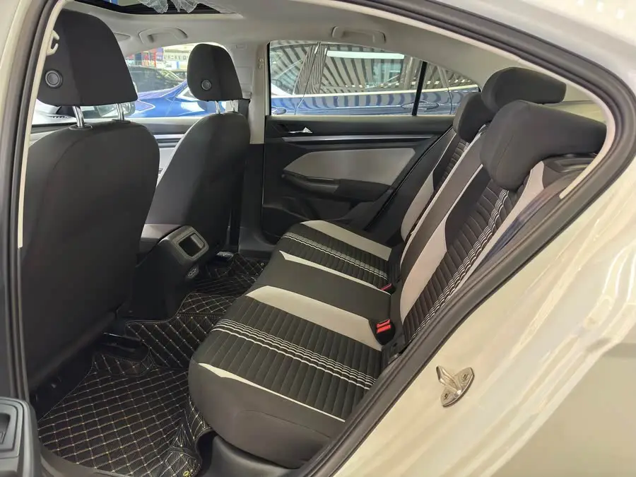 2023 Bora 1.5L Automatic Limited Edition