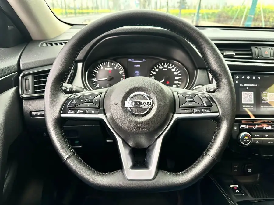 X-Trail 2021 2.0L CVT 2WD XL Premium Commemorative Edition