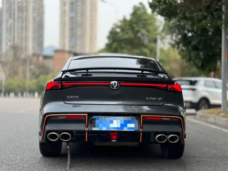 Changan UNI-V 2023 1.5T Sports Edition