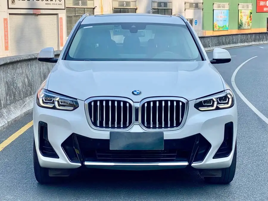 2023 BMW X3 xDrive25i M Sport Package