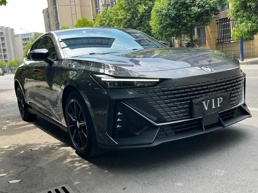 Changan UNI-V 2023 1.5T Premium Model