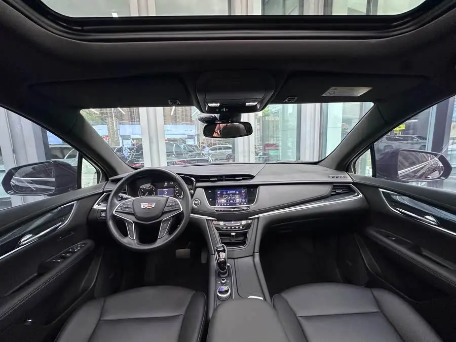 Cadillac XT5 2021 2.0T Luxury FWD