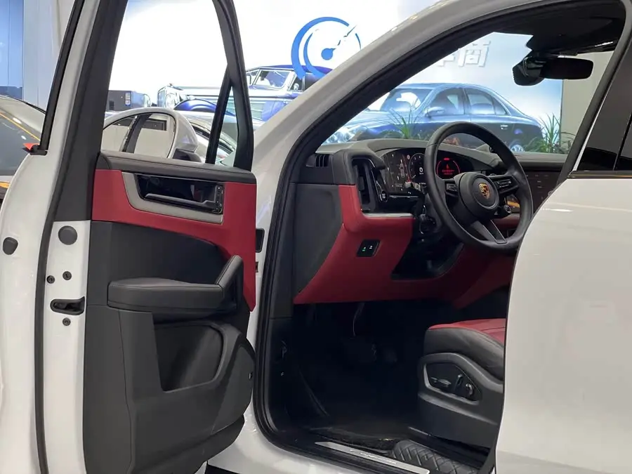 Cayenne 2024 Model Cayenne 3.0T