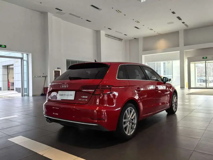 أودي A3 2020 الطراز الجديد سبورت باك 35 TFSI الفئة المدخلة الوطنية السادسة