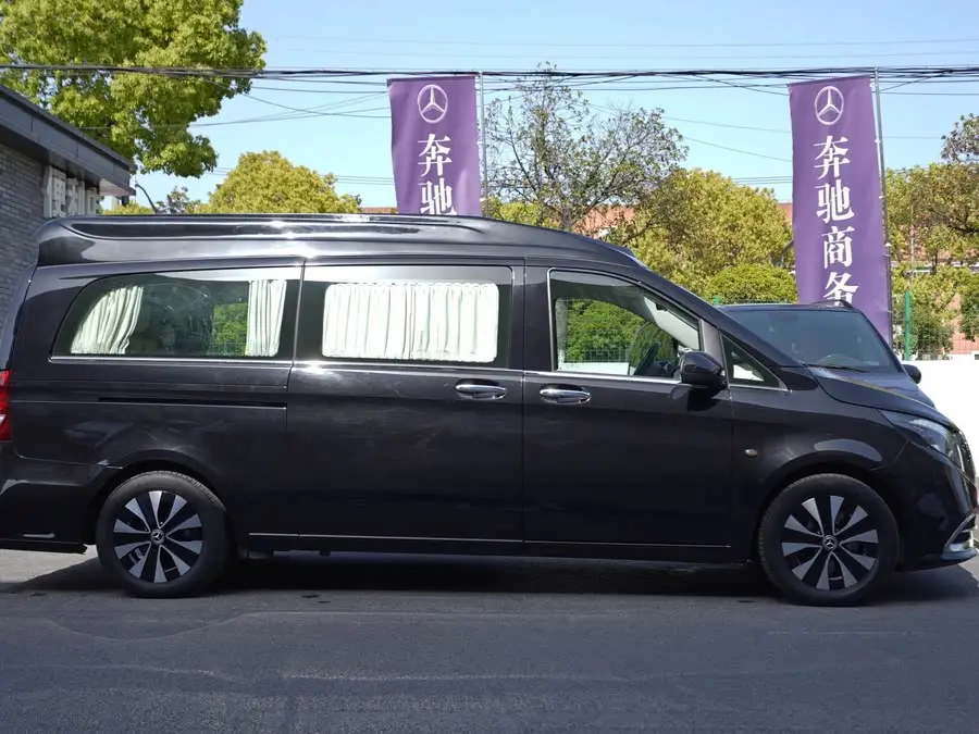 فان فيتو 2018 2.0T النسخة النخبوية 8 مقاعد معيار V