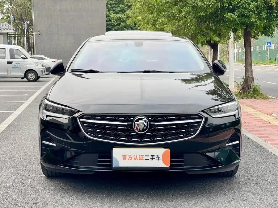 2020 بويك ريجال 552T النخبة