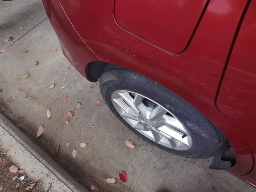 نيسان تييدا 2021 1.6 لتر CVT النسخة الذكية