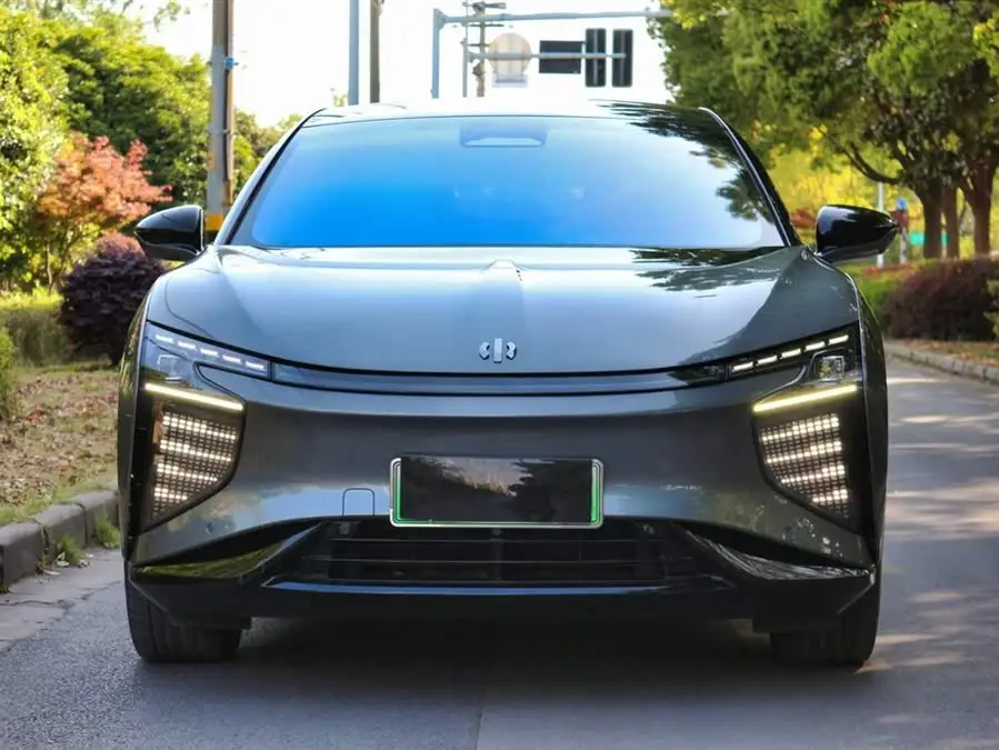 HiPhi X 2021 Luxury Edition 6-seater