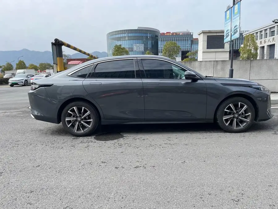 Eadon 2024 1.5T GDI Automatic Premium