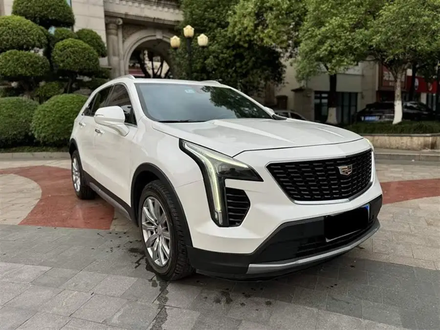 Cadillac XT4 2020 Facelift 28T FWD Premium