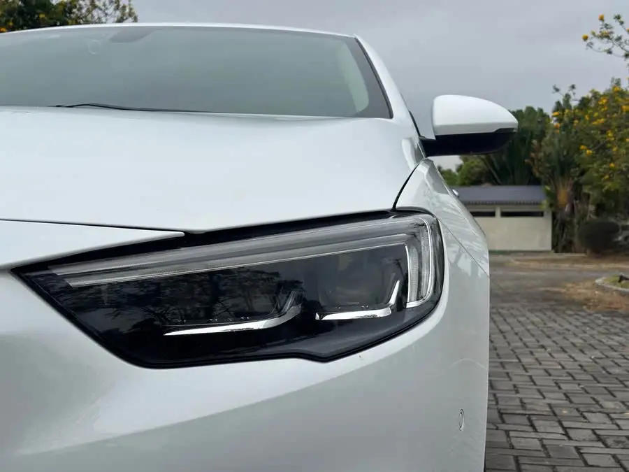 بيوك ريجال 2019 28T بريميوم الوطنية السادسة