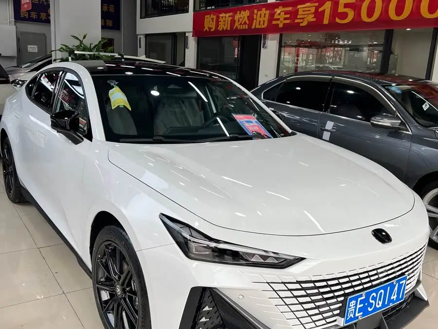 Changan UNI-V 2024 1.5T High Energy Version