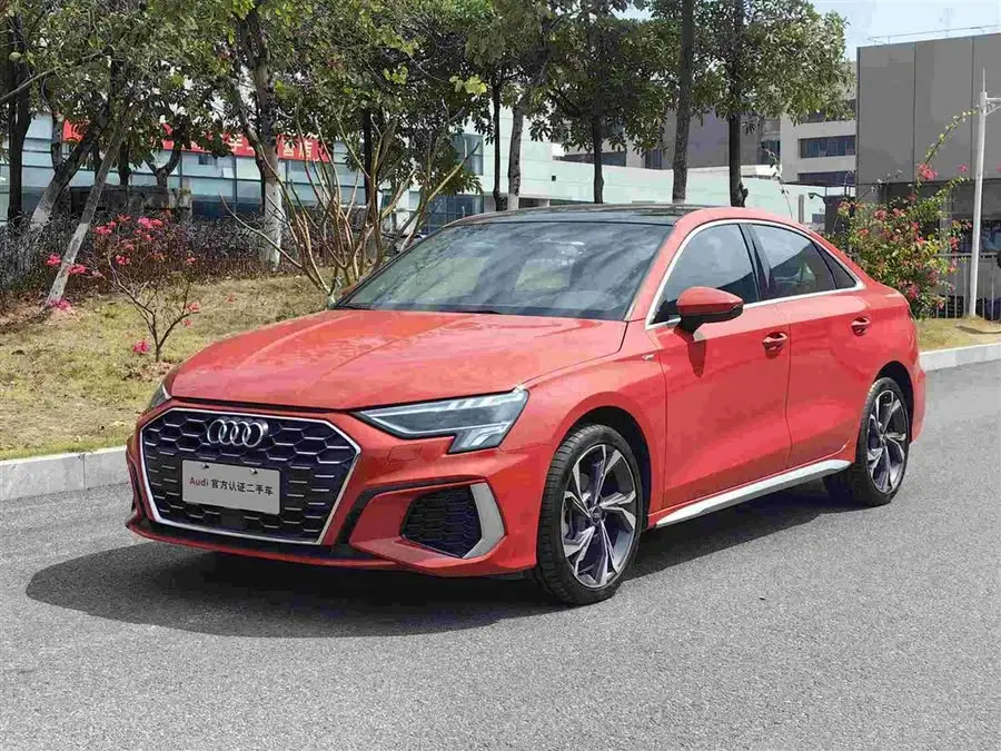 أودي A3 2024 A3L ليموزين 35 TFSI الرياضية الفاخرة