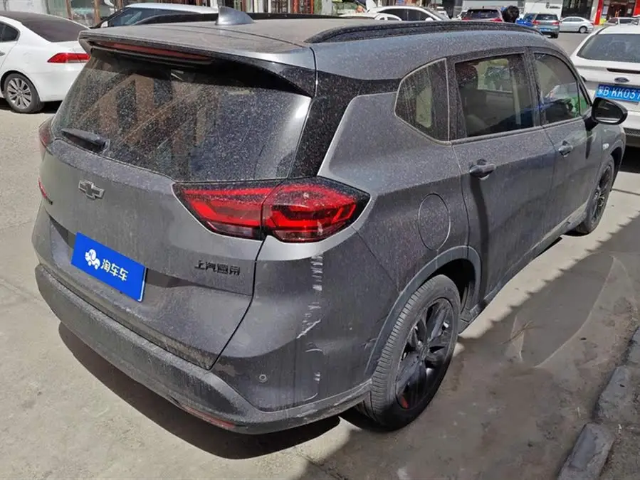 2020 Wuling Hongguang Plus Light Hybrid Redline 530T Automatic Enjoy Edition (5+2)