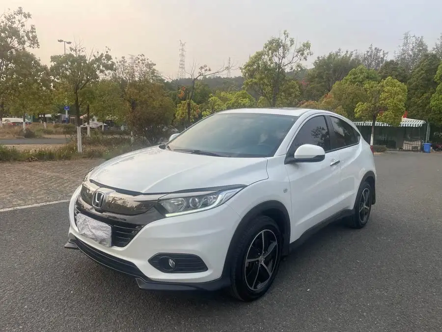 2022 Honda HR-V 1.5L CVT Phantom Night ・ Pioneer Edition