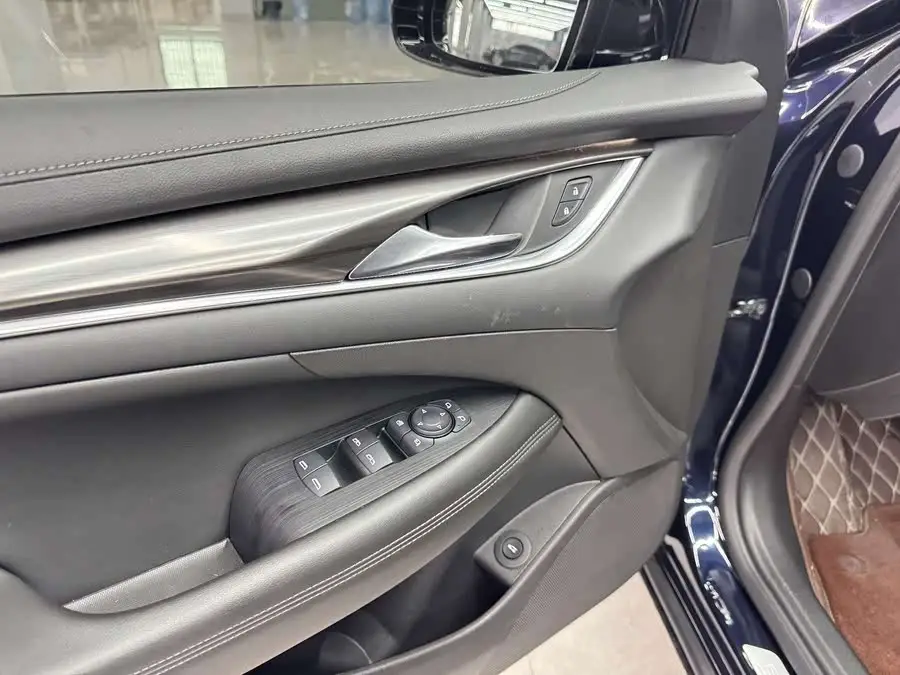 Buick LaCrosse 2021 652T Luxury