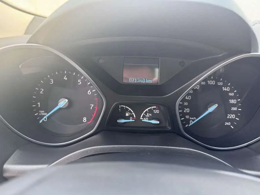 2019 Ford Escape EcoBoost 180 Two-Wheel Drive Luxury Wing Edition National V