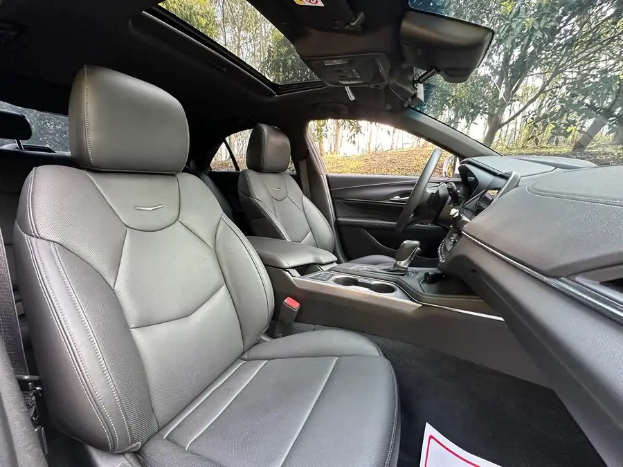 Cadillac CT4 2022 28T Luxury