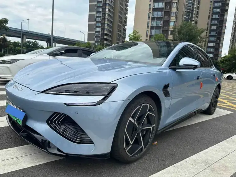 Seal 2023 Champion Edition 700km Premium