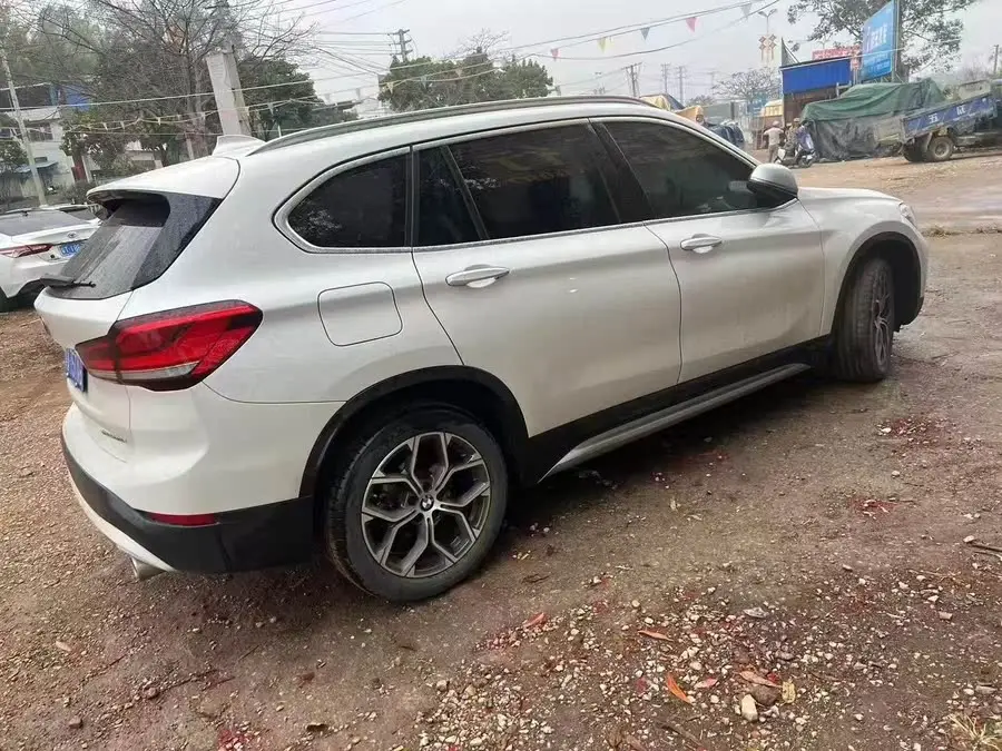 2022 BMW X1 sDrive20Li Premium