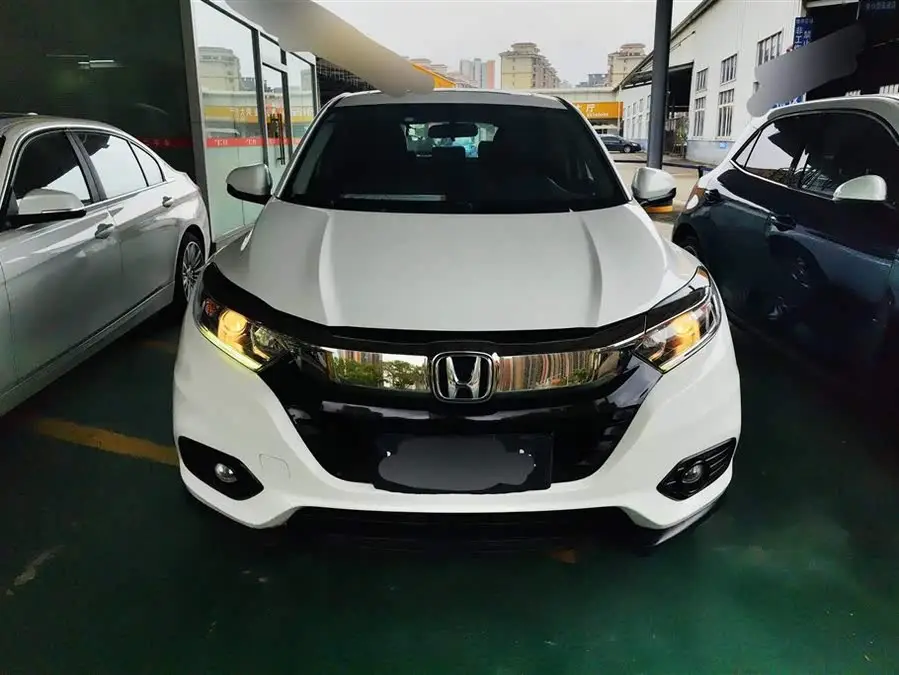 2020 هوندا HR-V 1.5 لتر CVT الإصدار الرائد