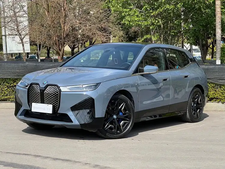 BMW iX 2022 M60