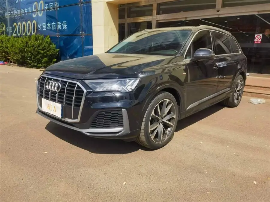 Audi Q7 2021 55 TFSI quattro S line Sport