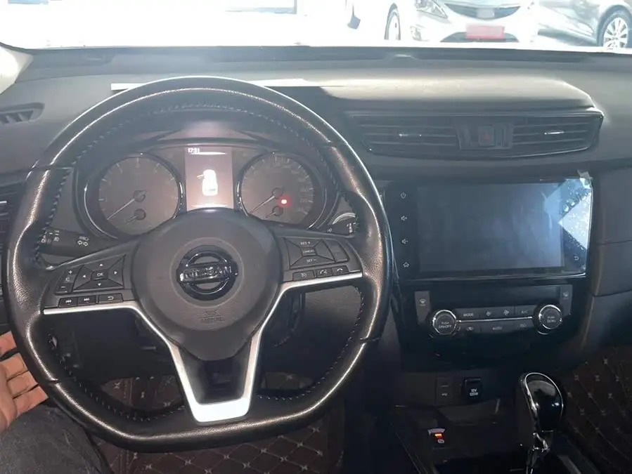 نيسان إكس تريل 2021 2.0 لتر CVT 2WD XL ITS إصدار الراحة