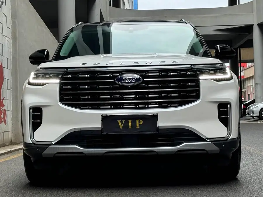 مستكشف 2023 نسخة EcoBoost 285 دفع رباعي تيتانيوم 6 مقاعد