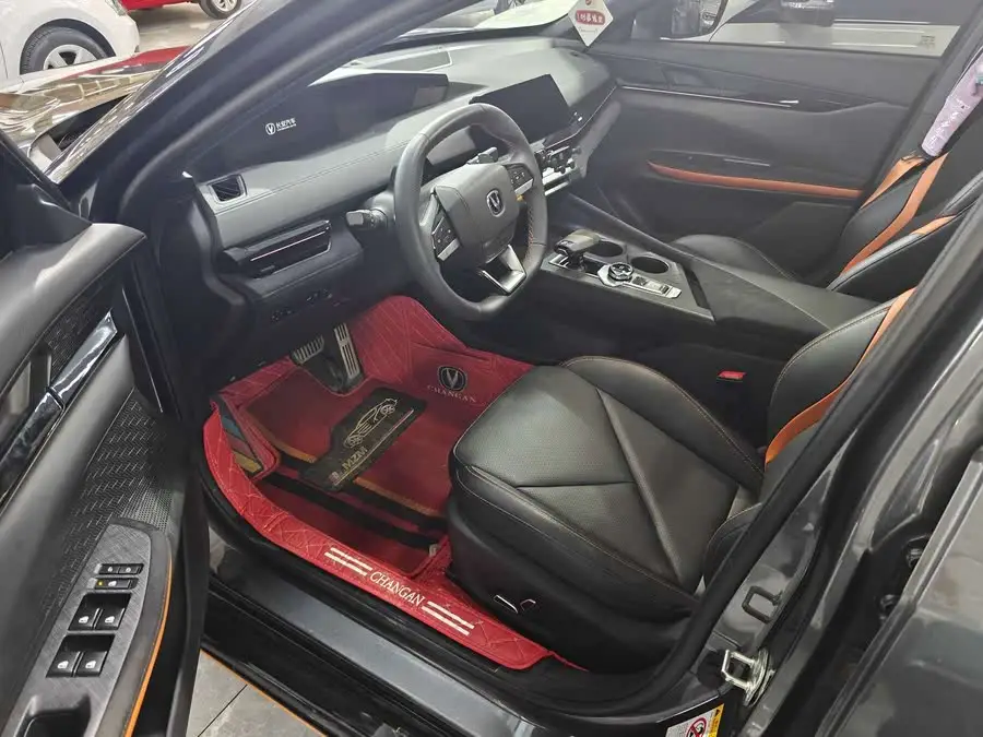 Changan UNI-V 2023 1.5T Sports Version