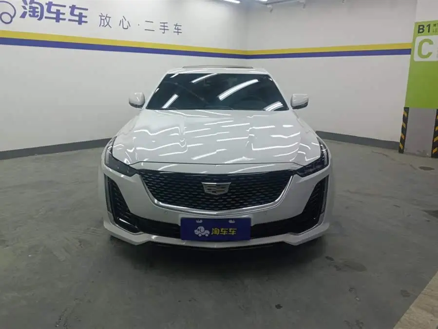 Cadillac CT5 2022 28T Luxury (Standard Version)