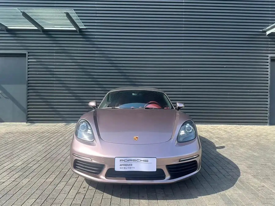 Porsche 718 2022 Model Boxster 2.0T