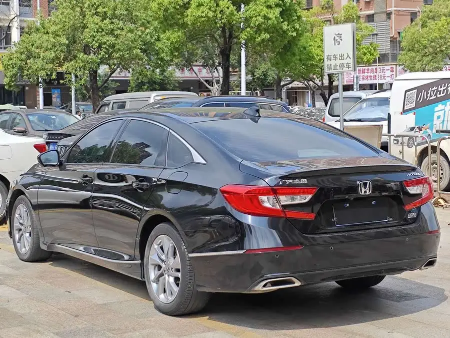 Accord 2021 260TURBO Luxury - Starry Limited Edition