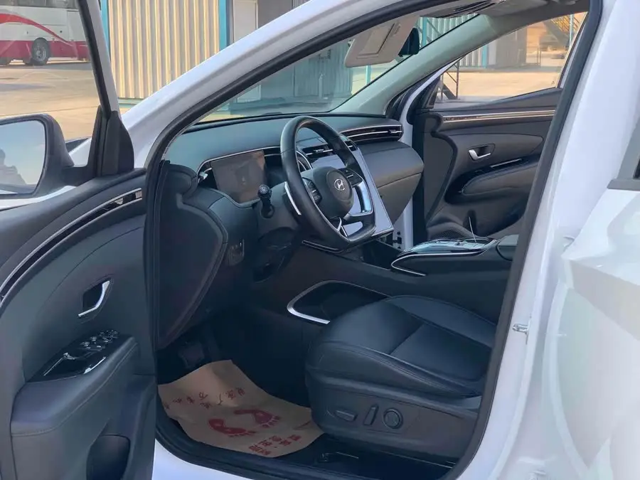 2021 هيونداي توكسون L 1.5T DCT LUX بريميوم