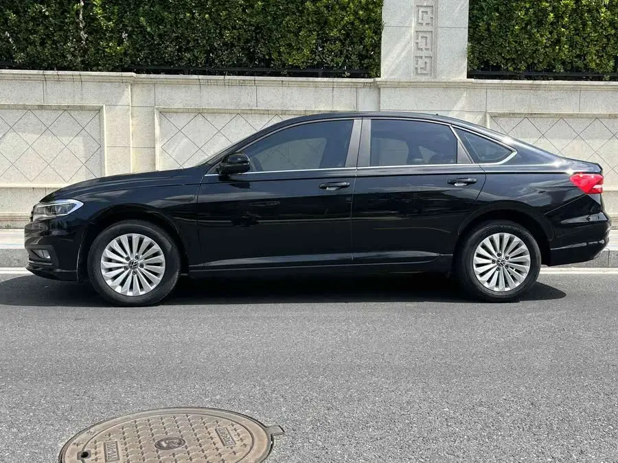 Lavida 2021 1.5L Automatic Comfort Version