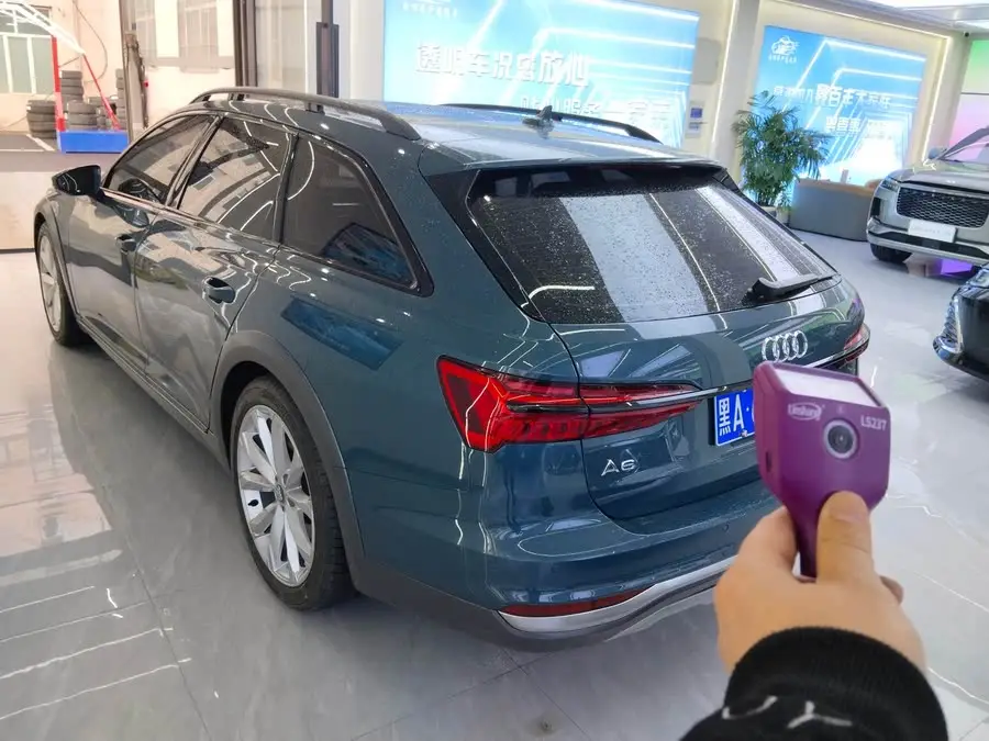 Audi A6 (Imported) 2021 allroad quattro Explorer 55 TFSI Premium Off-road Model