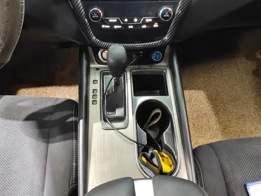 لو لان 2019 موديل 2.5L XE إصدار النخبة ذو الدفع الثنائي معيار وطني VI