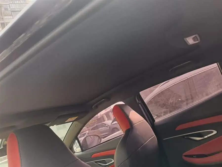 شانغان UNI-T 2020 1.5T الفاخرة